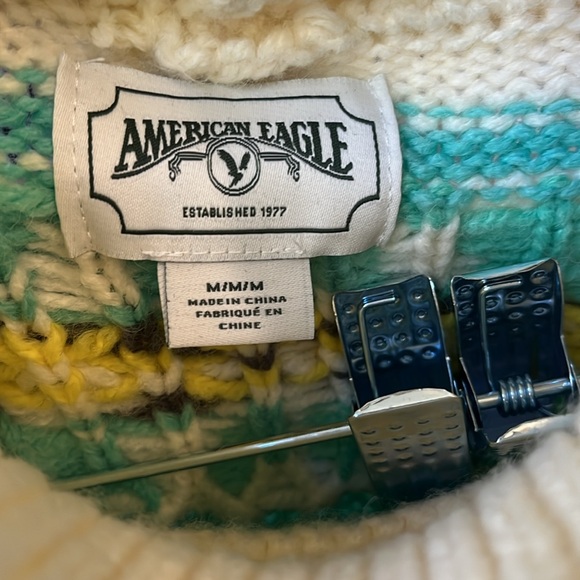 American Eagle sweater size medium - Picture 5 of 5
